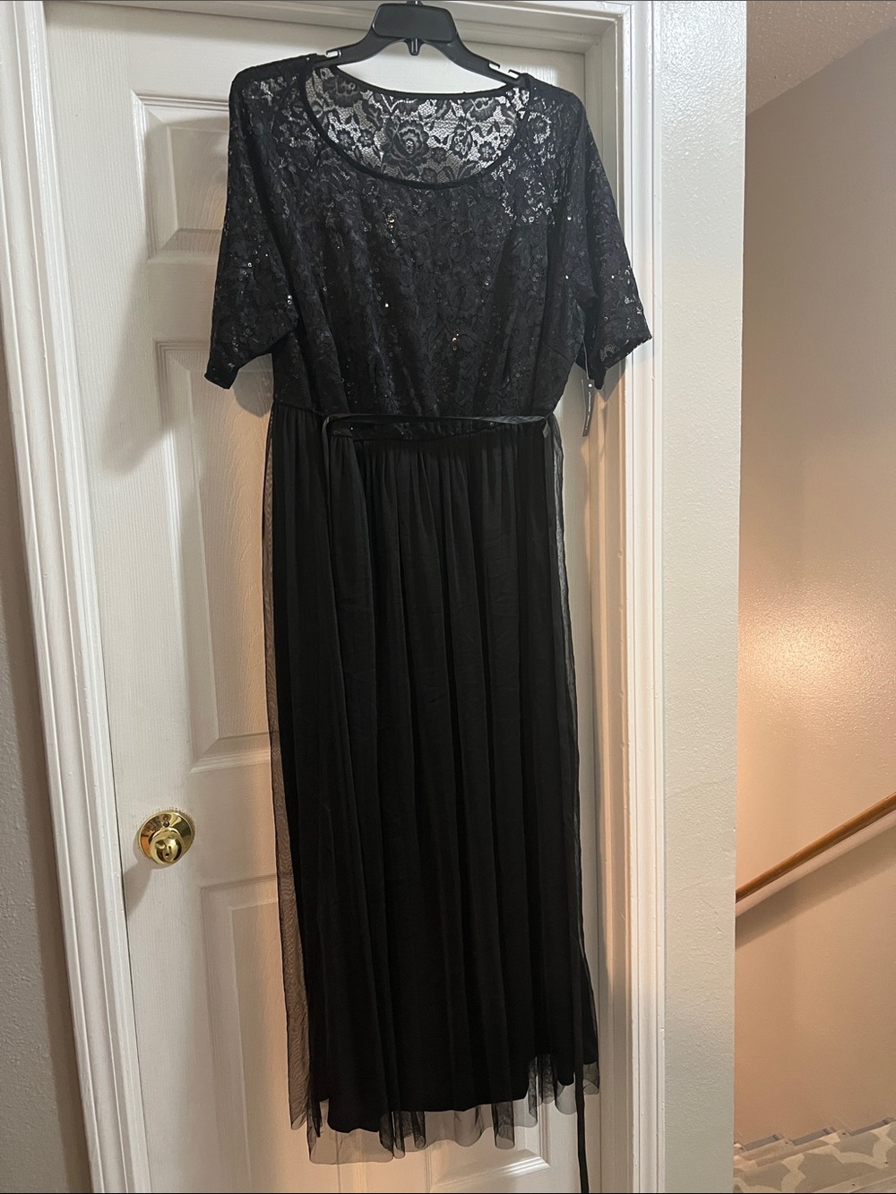 Black Lace & Tulle Maxi Dress - Classic Evening Gown
